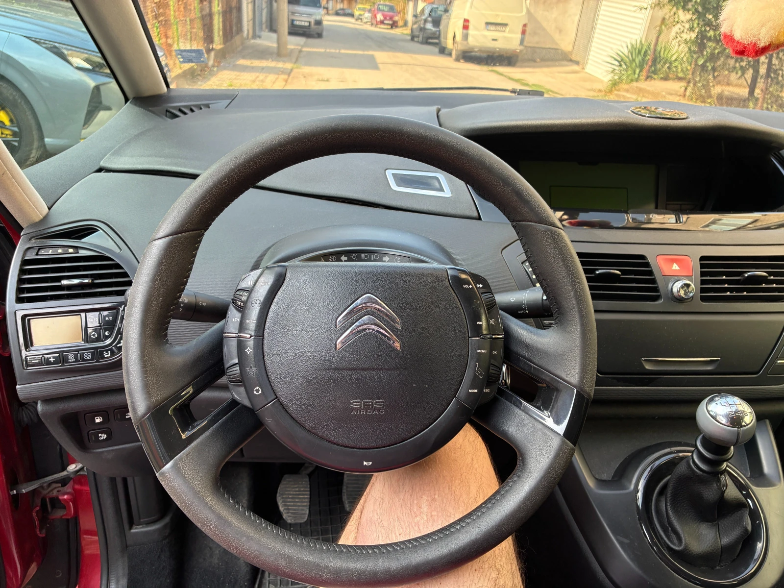 Citroen C4 Picasso, снимка 11 - Автомобили и джипове - 55780581