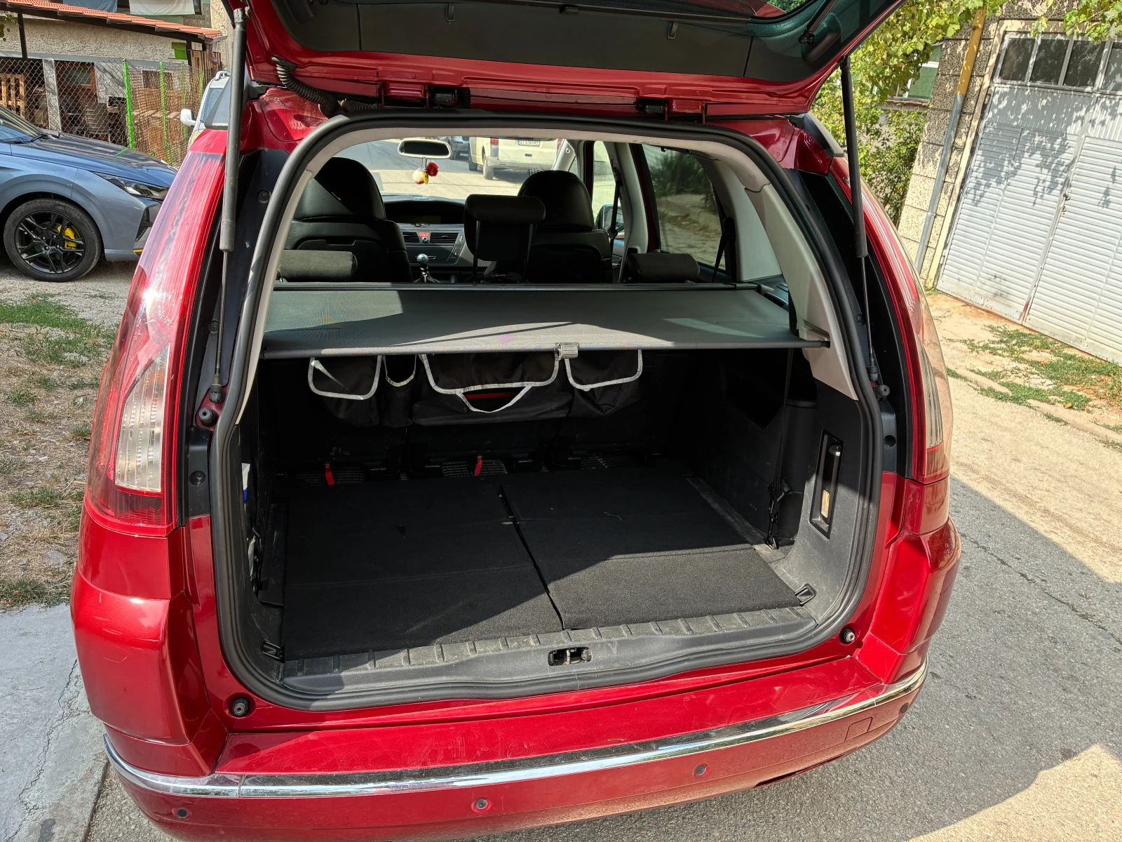 Citroen C4 Picasso, снимка 3 - Автомобили и джипове - 55780581