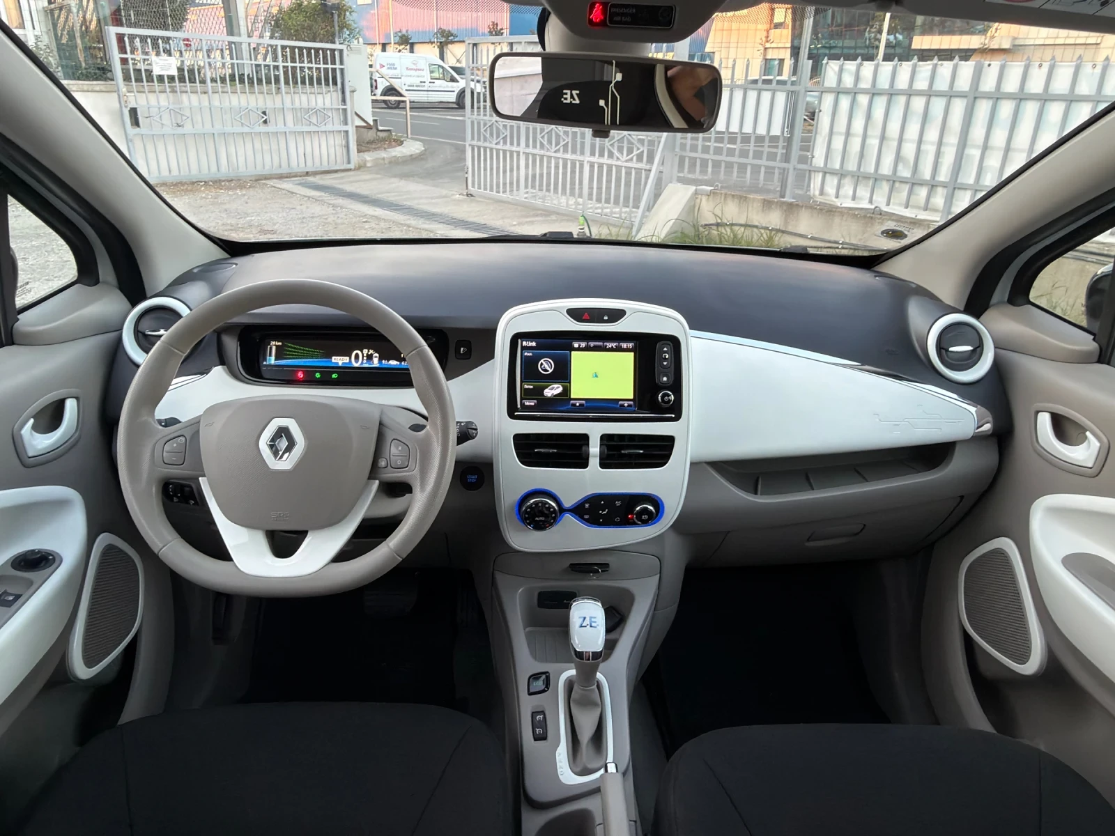 Renault Zoe 23kwh* ��������� �������* ������������ | Mobile.bg � ����������� 7