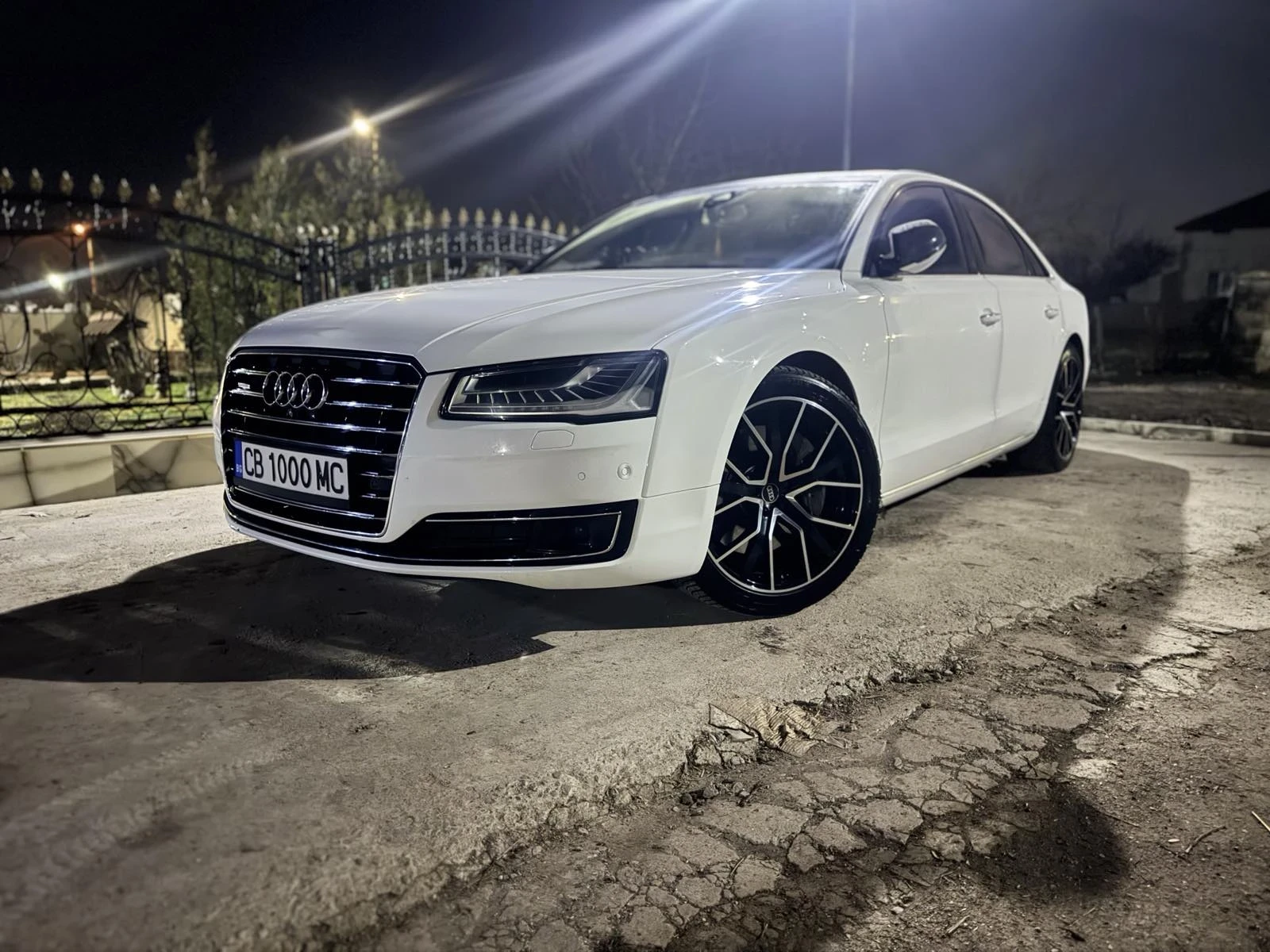 Audi A8 4.2