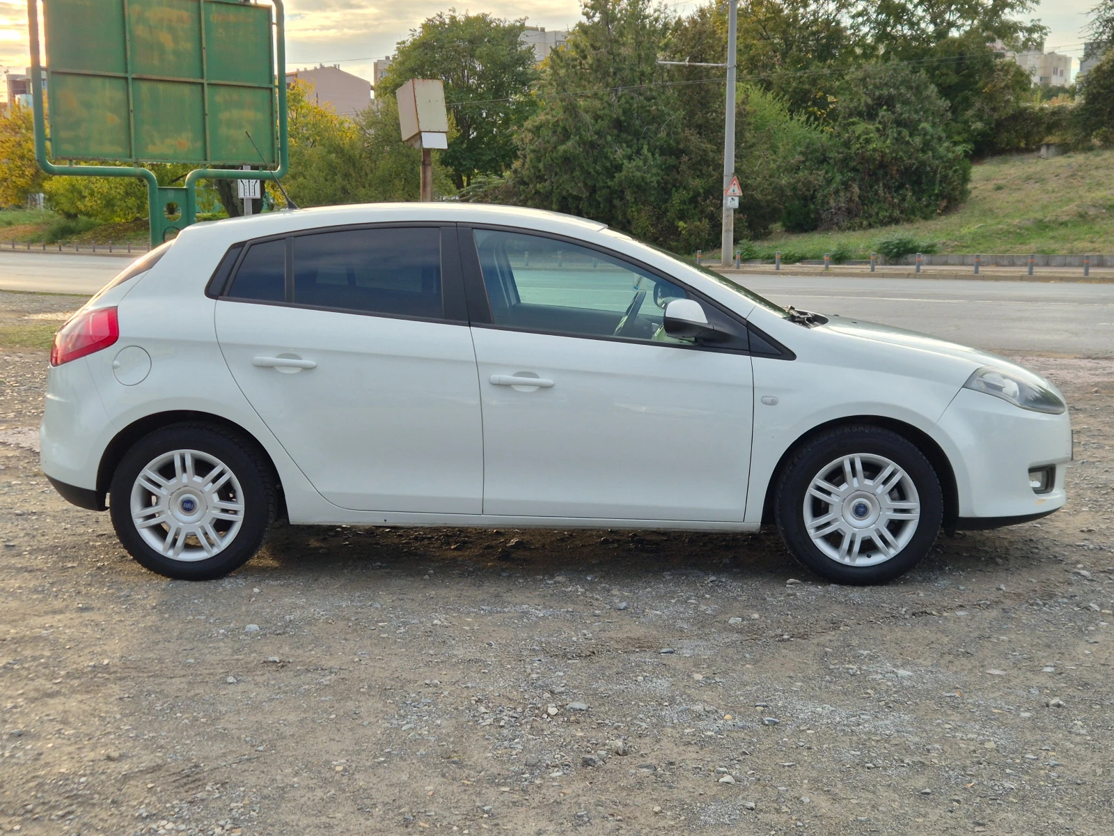 Fiat Bravo 1.4i 120�� | Mobile.bg � ����������� 6