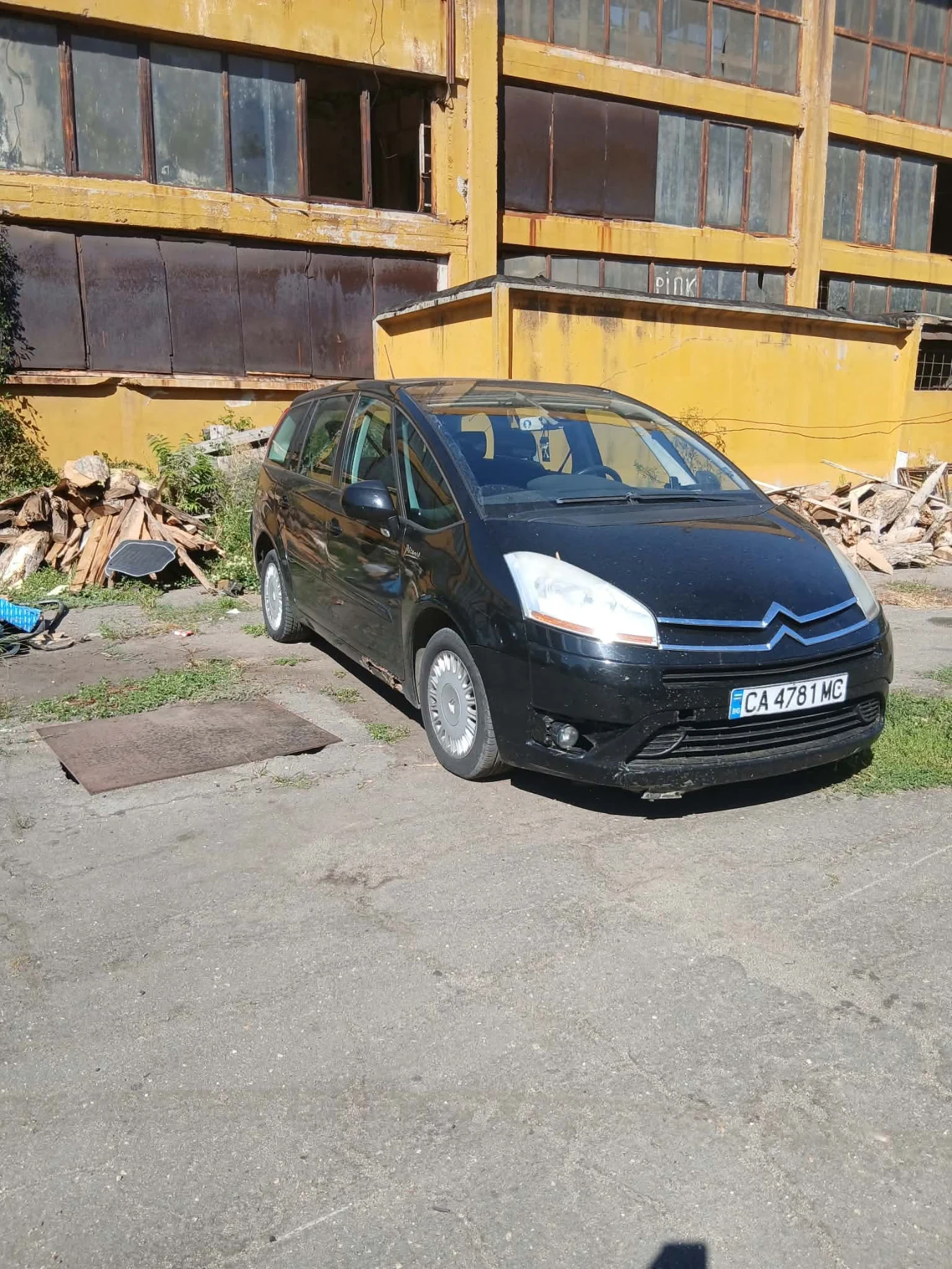 Citroen C4 Picasso, снимка 3 - Автомобили и джипове - 56556396