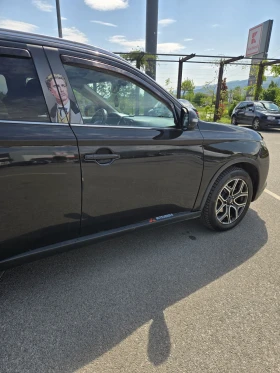 Mitsubishi Outlander 2, 2 4x4 DI-D, снимка 7