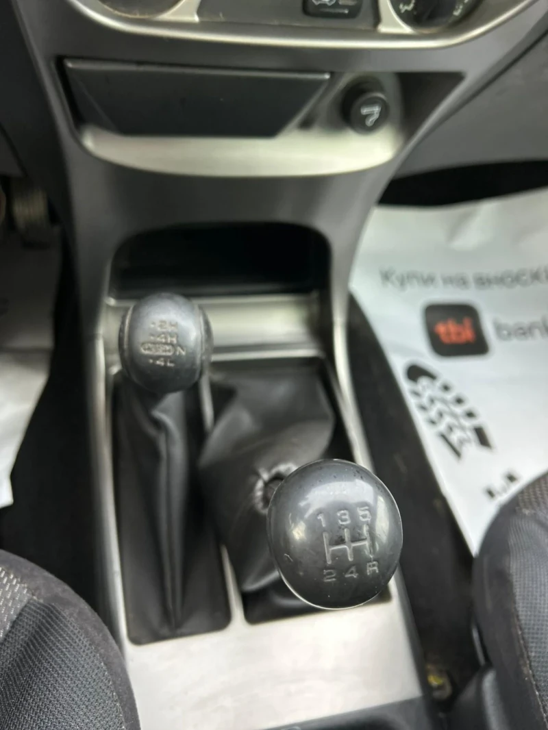 Nissan Terrano Нов внос Италия 3.0д 145к, снимка 12 - Автомобили и джипове - 53049993