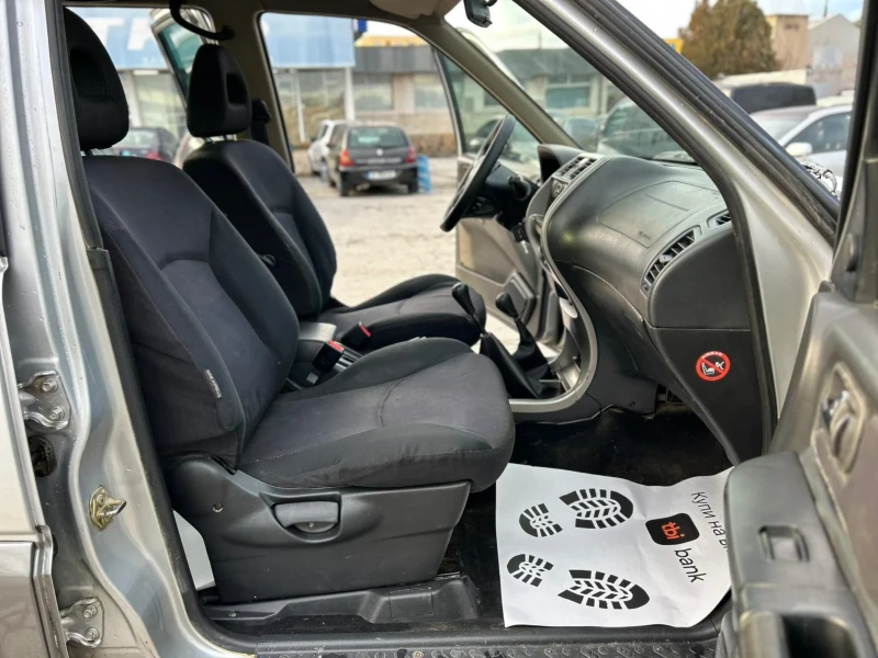 Nissan Terrano Нов внос Италия 3.0д 145к, снимка 8 - Автомобили и джипове - 53049993