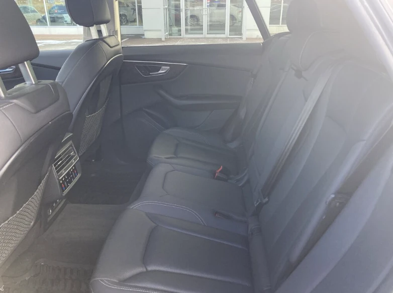 Audi Q8 Progressiv* * DISTR* PANO | Mobile.bg � ����������� 7