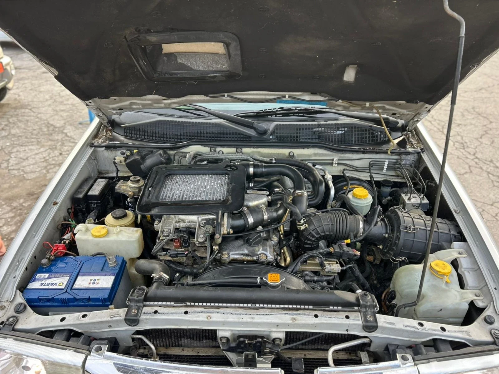 Nissan Terrano Нов внос Италия 3.0д 145к - изображение 6