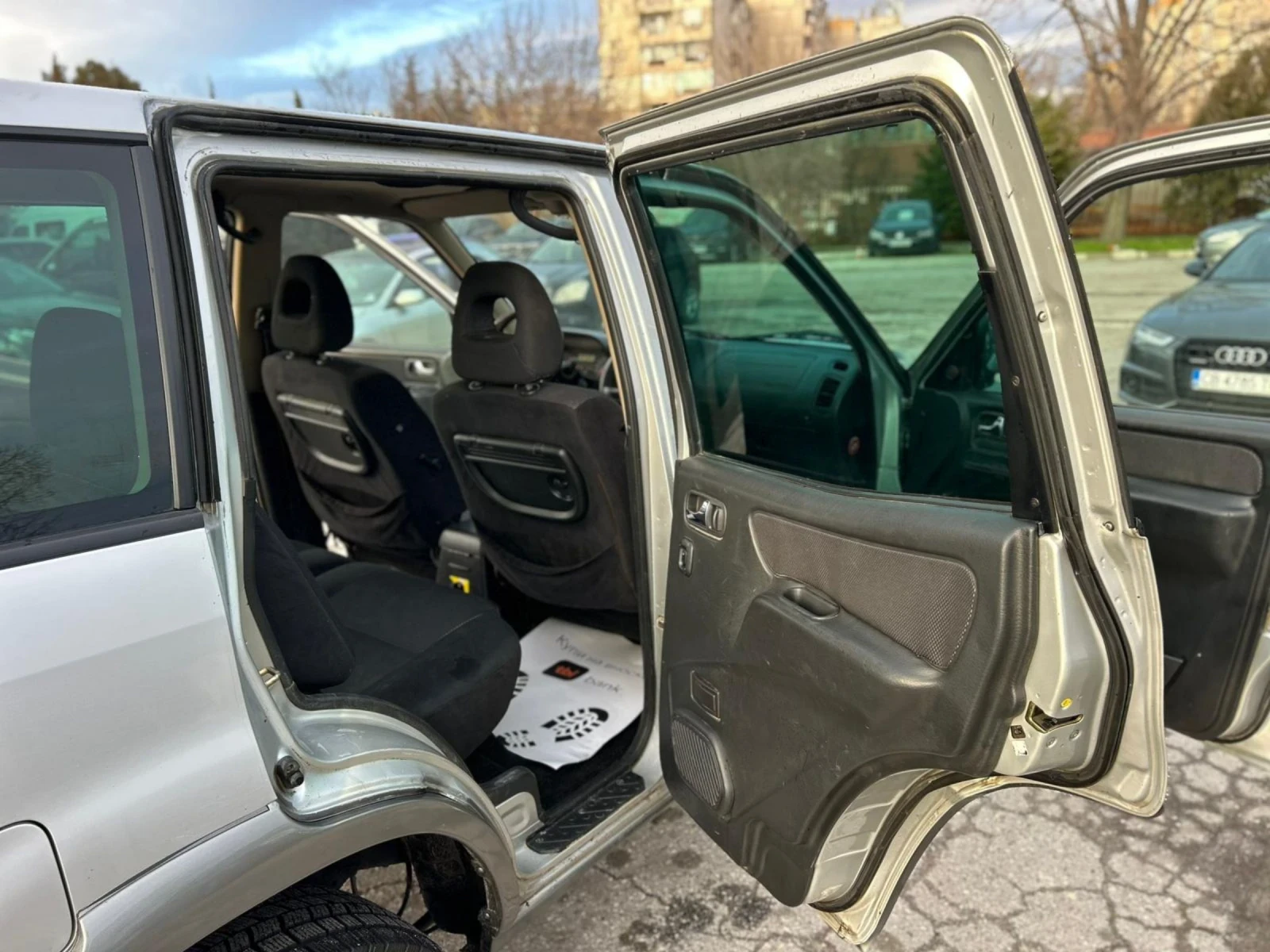 Nissan Terrano Нов внос Италия 3.0д 145к - изображение 9