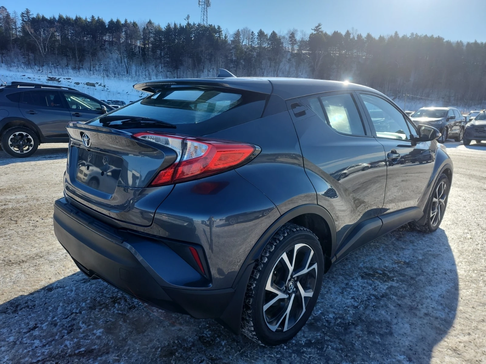 Toyota C-HR 2.0L| CARFAX| БЕЗ ПЪРВОНАЧАЛНА ВНОСКА - изображение 3
