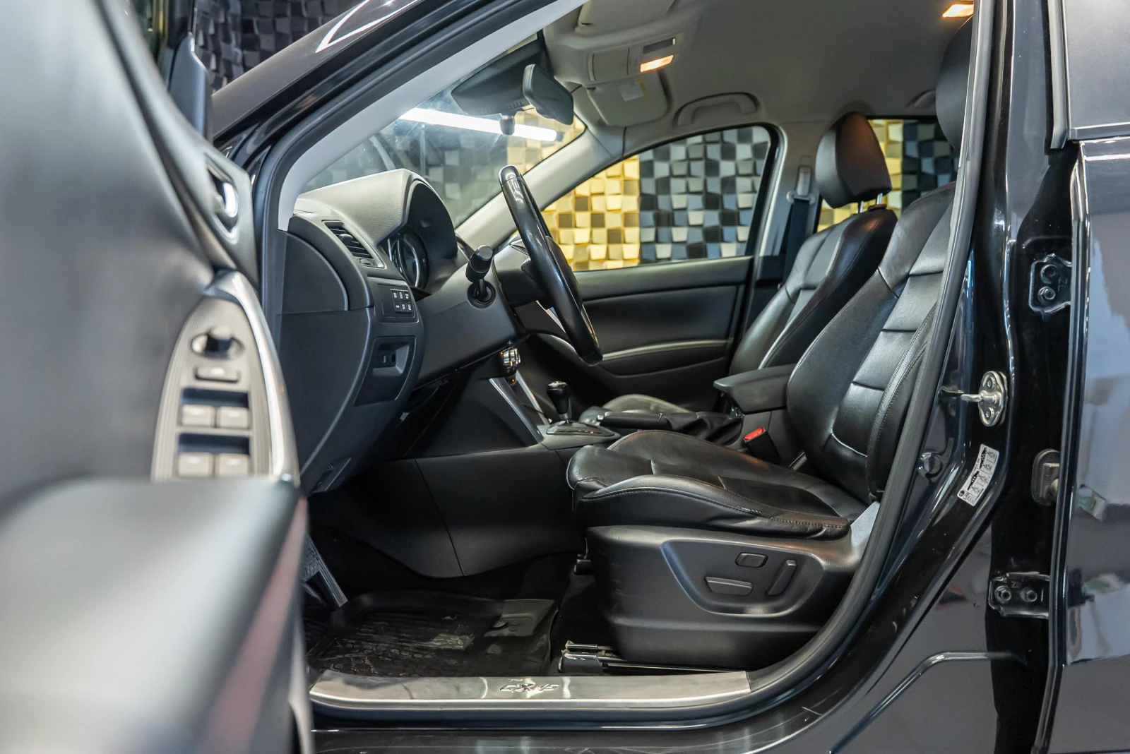 Mazda CX-5 2.2 D 175HP AWD, снимка 8 - Автомобили и джипове - 53769008