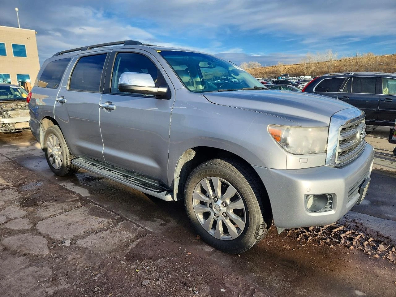 Toyota Sequoia LIMITED* КОЖА* ПОДГРЕВ* КАМЕРА* ШИБИДАХ* 7 SEATS - изображение 3