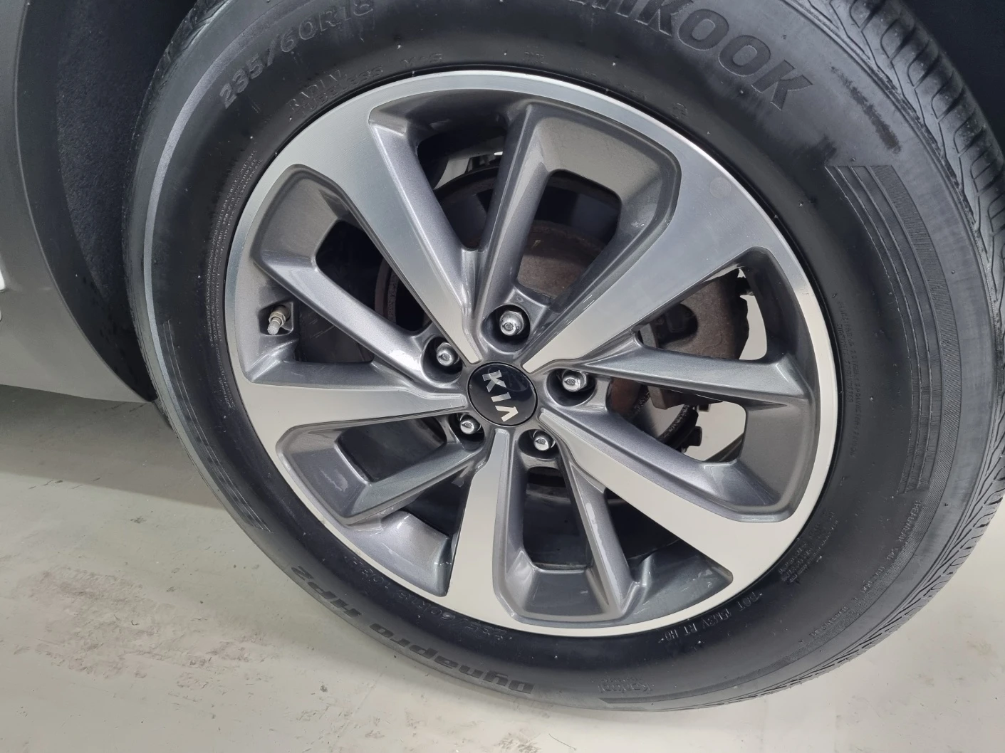 Kia Sorento, снимка 9 - Автомобили и джипове - 53878653