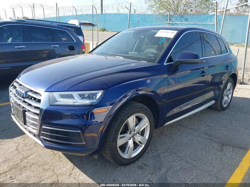Audi Q5 2.0l 2.0T Premium/2.0T Tech Premium, снимка 2 - Автомобили и джипове - 53924105