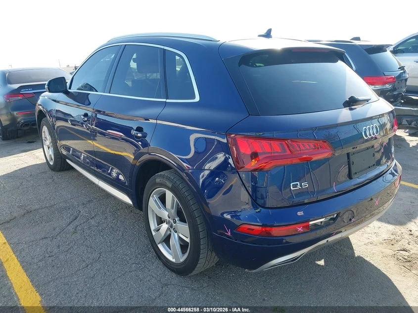 Audi Q5 2.0l 2.0T Premium/2.0T Tech Premium, снимка 3 - Автомобили и джипове - 53924105