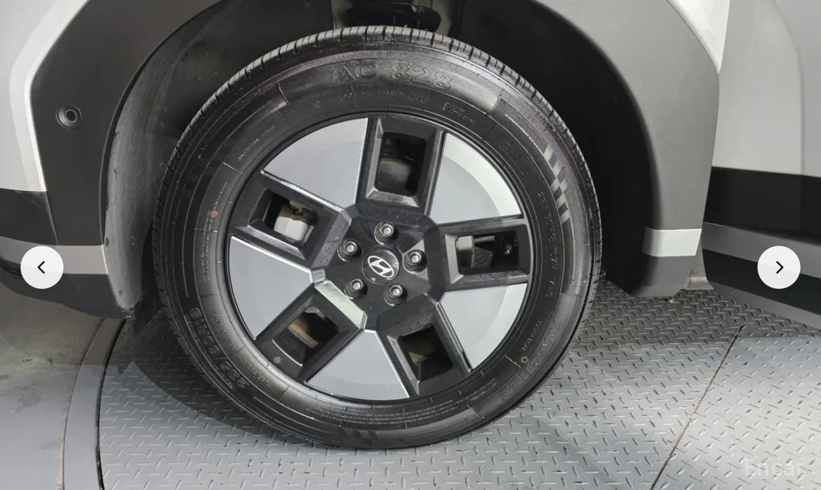 Hyundai Santa fe 1.6* HYBRID* PRESTIGE* ПОДГРЕВ* ОБДУХВАНЕ* 360КАМЕ, снимка 6 - Автомобили и джипове - 54161940