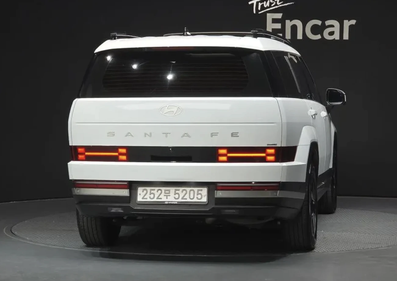 Hyundai Santa fe 1.6* HYBRID* PRESTIGE* ПОДГРЕВ* ОБДУХВАНЕ* 360КАМЕ, снимка 4 - Автомобили и джипове - 54161940