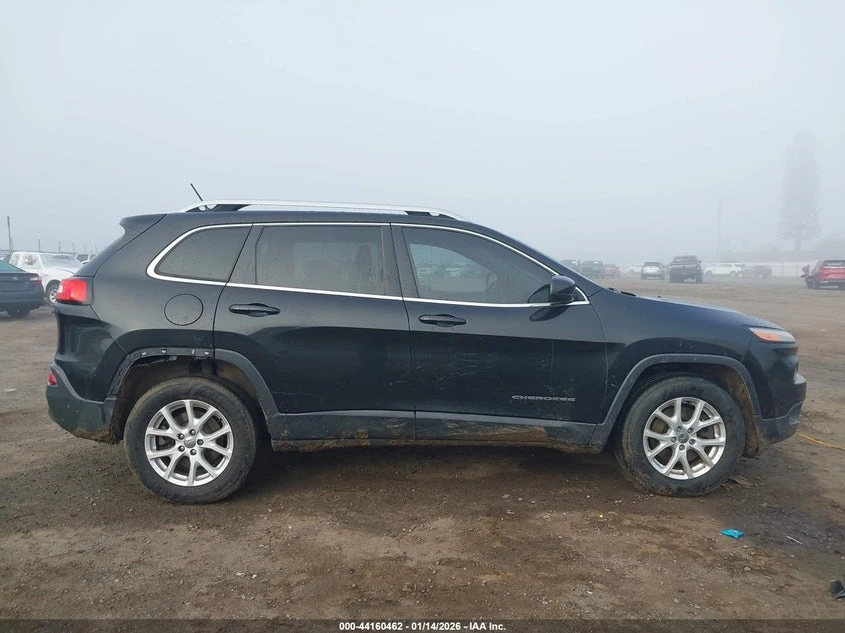 Jeep Cherokee 3.2l Latitude, снимка 13 - Автомобили и джипове - 54367547