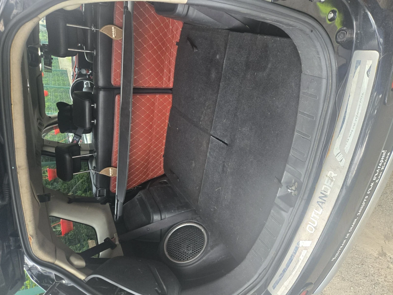Mitsubishi Outlander 2, 2 4x4 DI-D, снимка 12 - Автомобили и джипове - 54650632