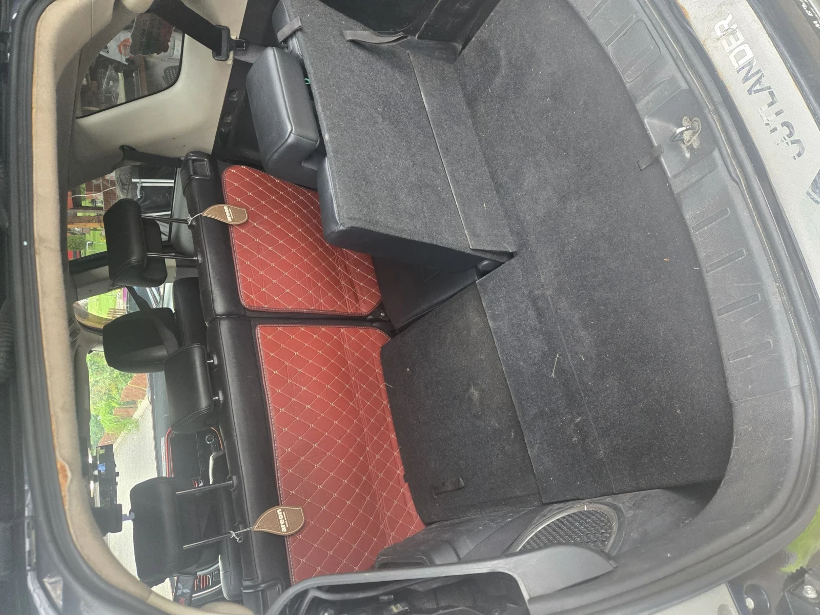 Mitsubishi Outlander 2, 2 4x4 DI-D, снимка 14 - Автомобили и джипове - 54650632