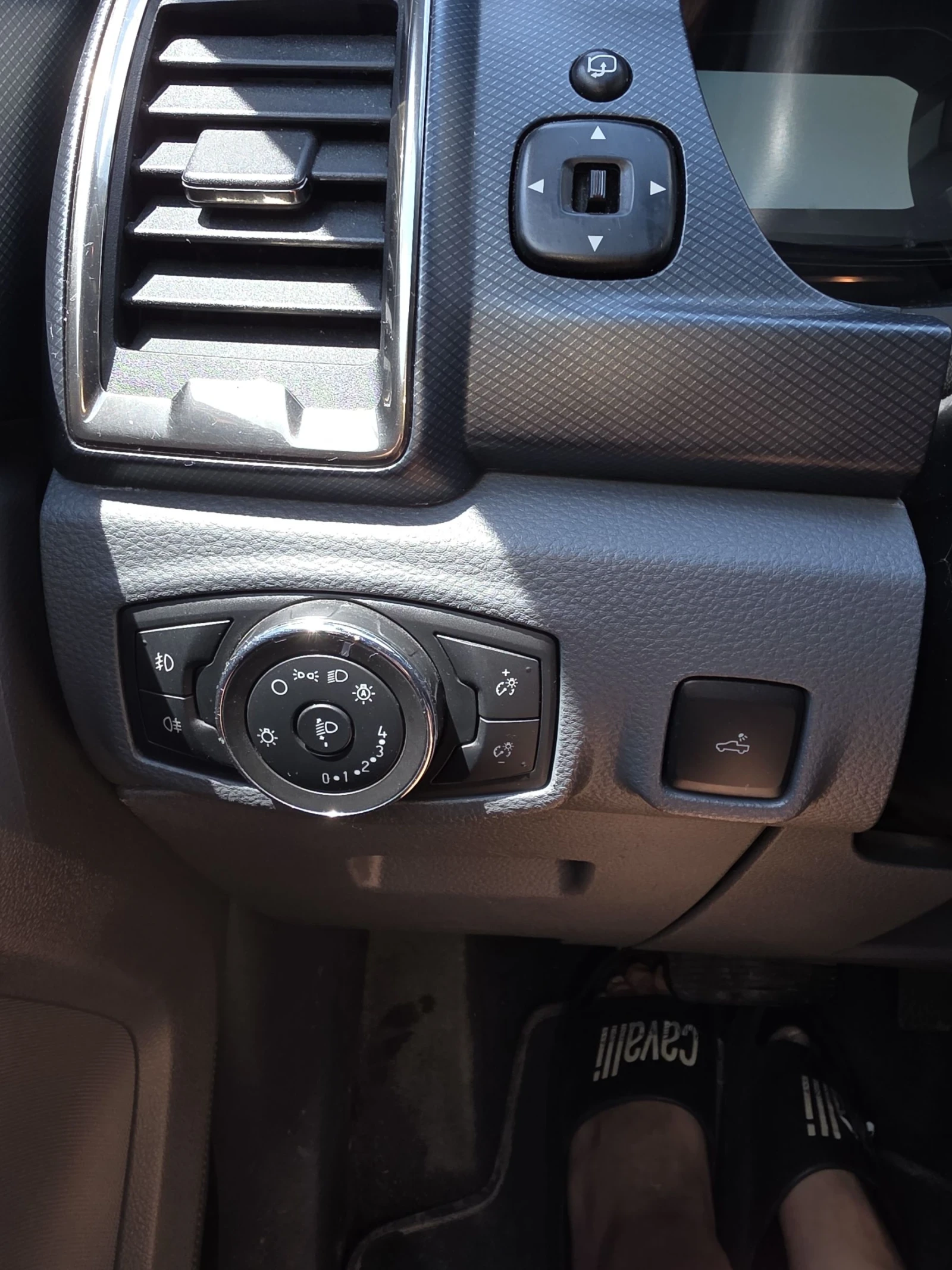 Ford Ranger, снимка 13 - Автомобили и джипове - 54820155