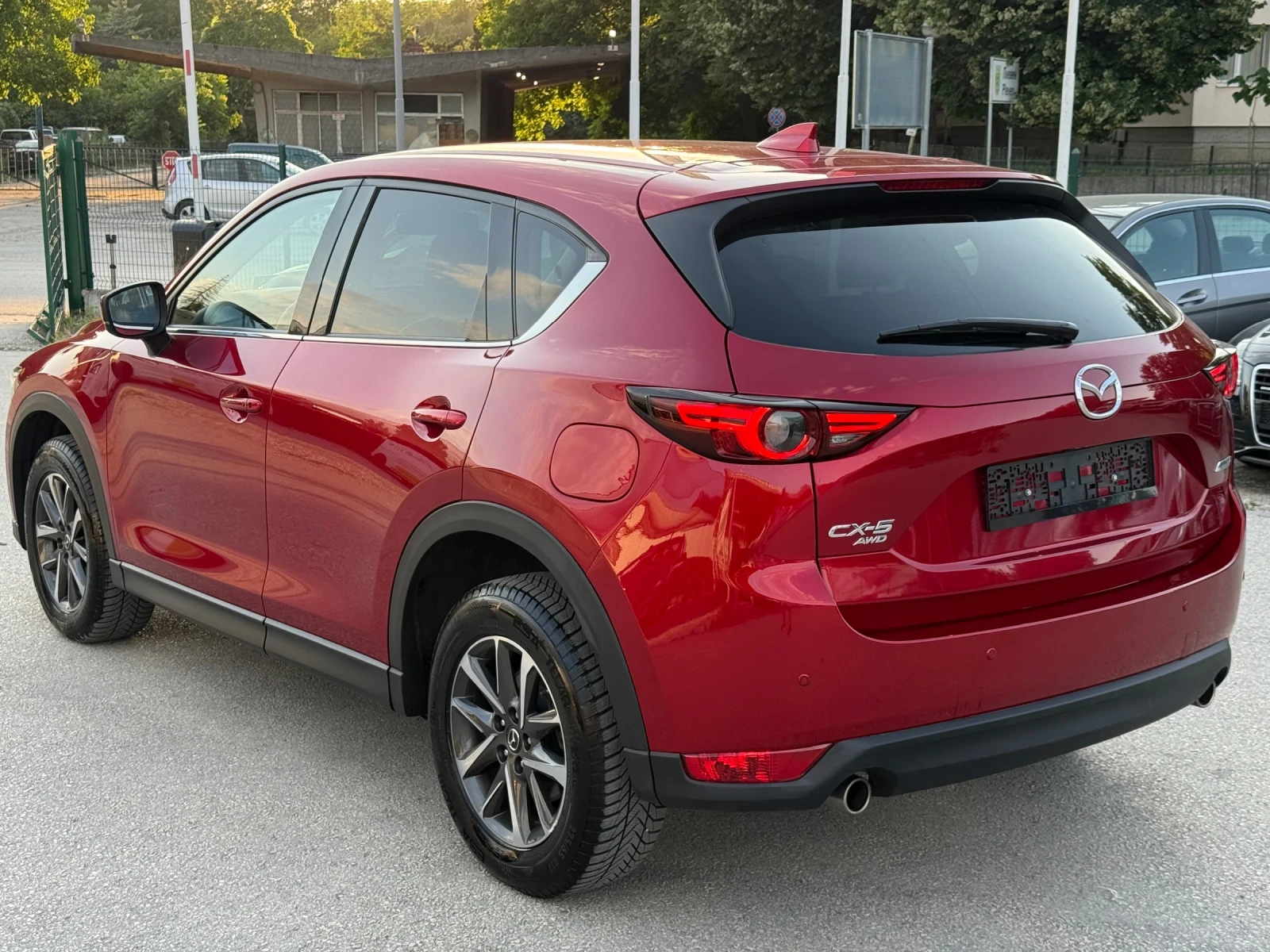 Mazda CX-5 2, 5  автомат 100 000 км ШВЕЙЦАРИЯ, снимка 2 - Автомобили и джипове - 55166010