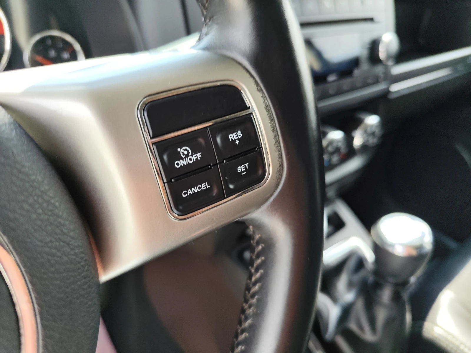 Jeep Compass 2.2CRD* 4X4* LIMITED* КОЖА* EURO5A* , снимка 10 - Автомобили и джипове - 55189842