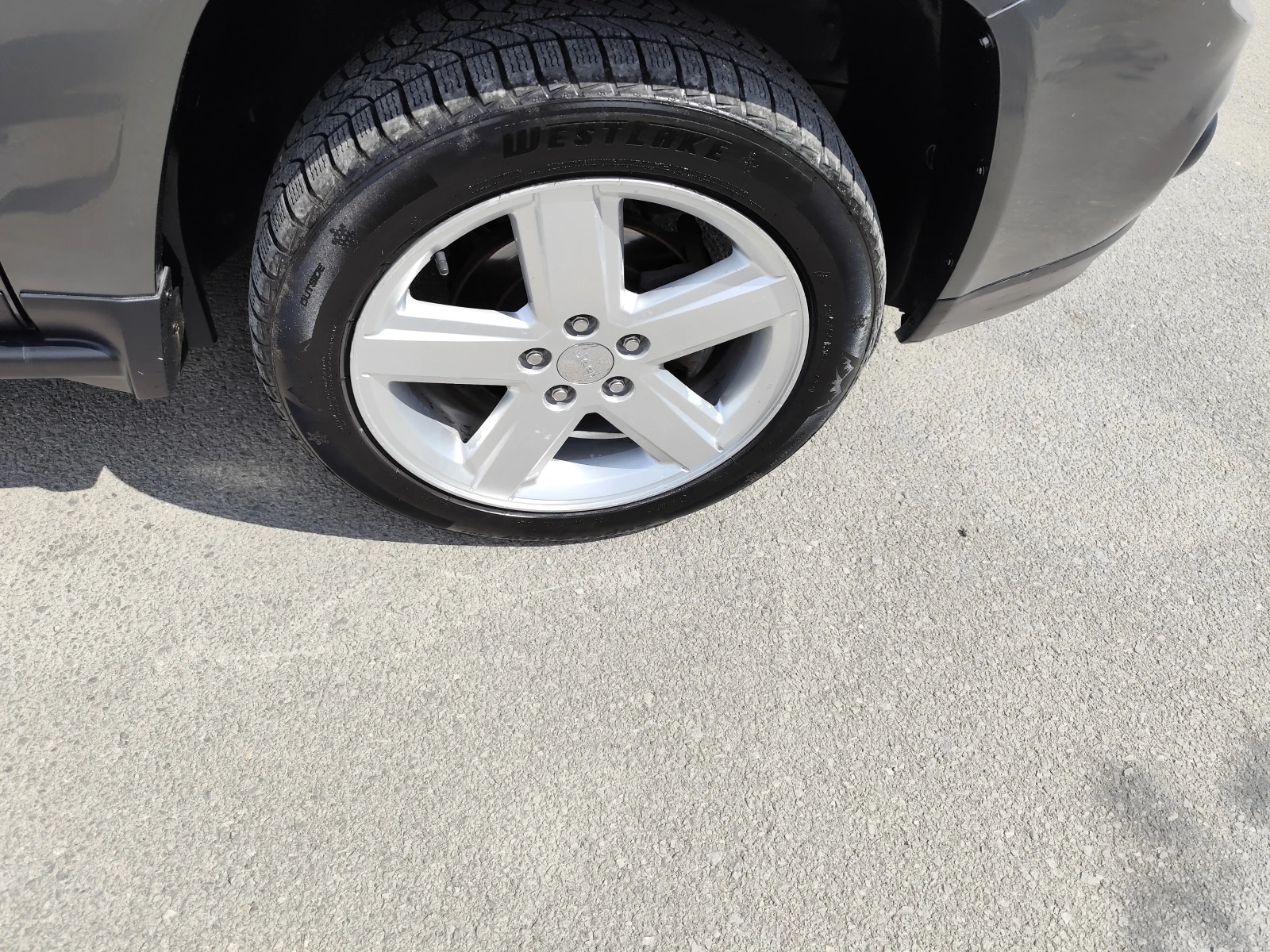 Jeep Compass 2.2CRD* 4X4* LIMITED* КОЖА* EURO5A* , снимка 16 - Автомобили и джипове - 55189842