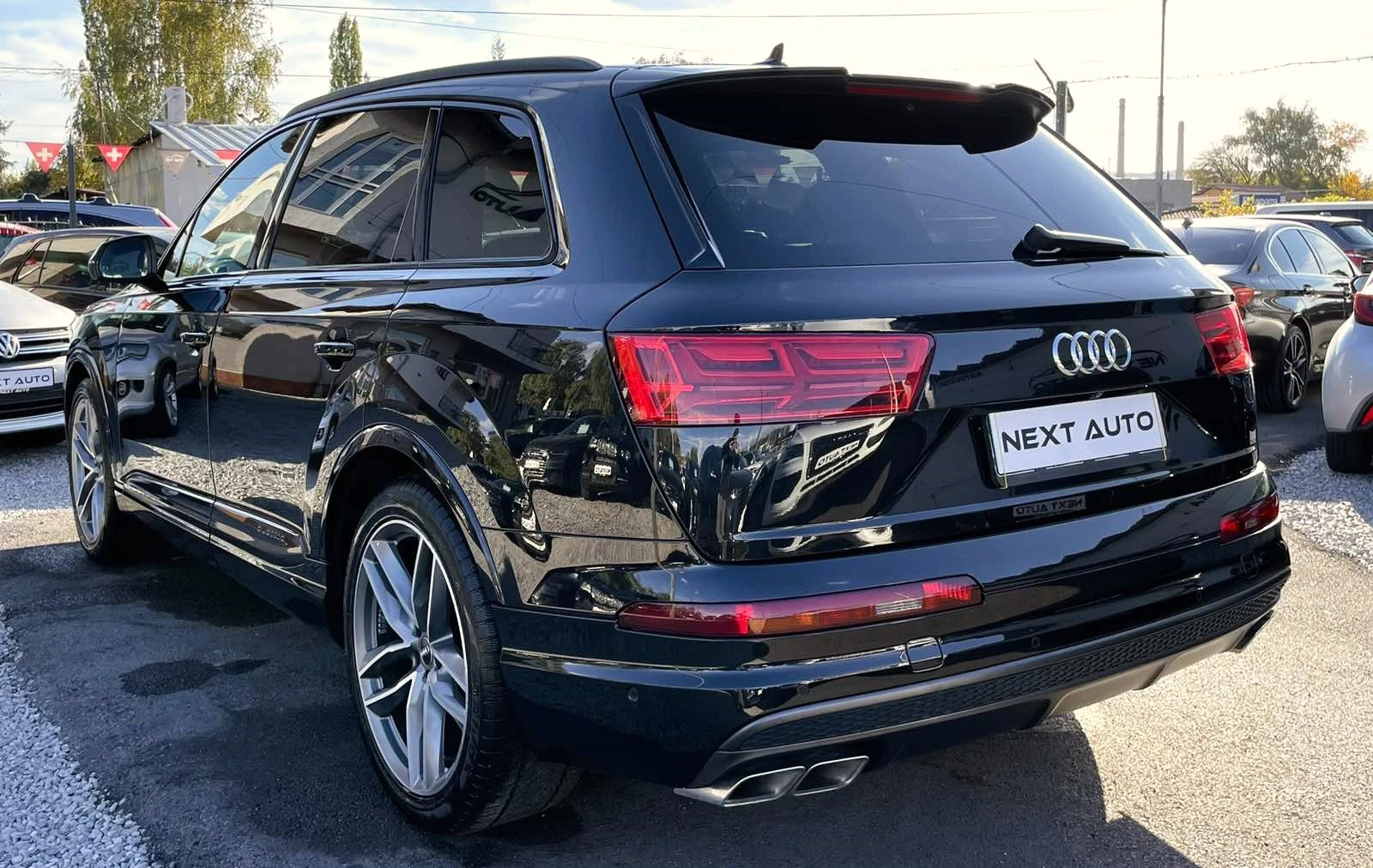 Audi Q7 3.0TDI 272HP S LINE PANO BOSE 6+ 1 DISTRONIC, снимка 7 - Автомобили и джипове - 55360591