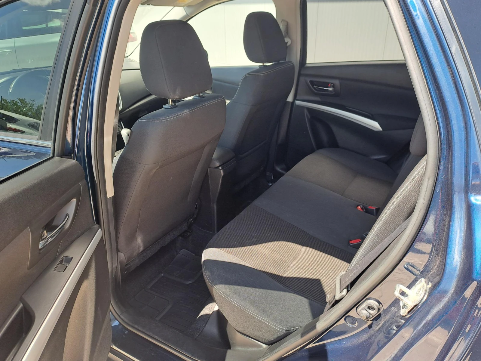 Suzuki SX4 S-Cross 1.4 GL+ Booster jet 2WD AUTOMATIC 6 A/T, снимка 8 - Автомобили и джипове - 55688924