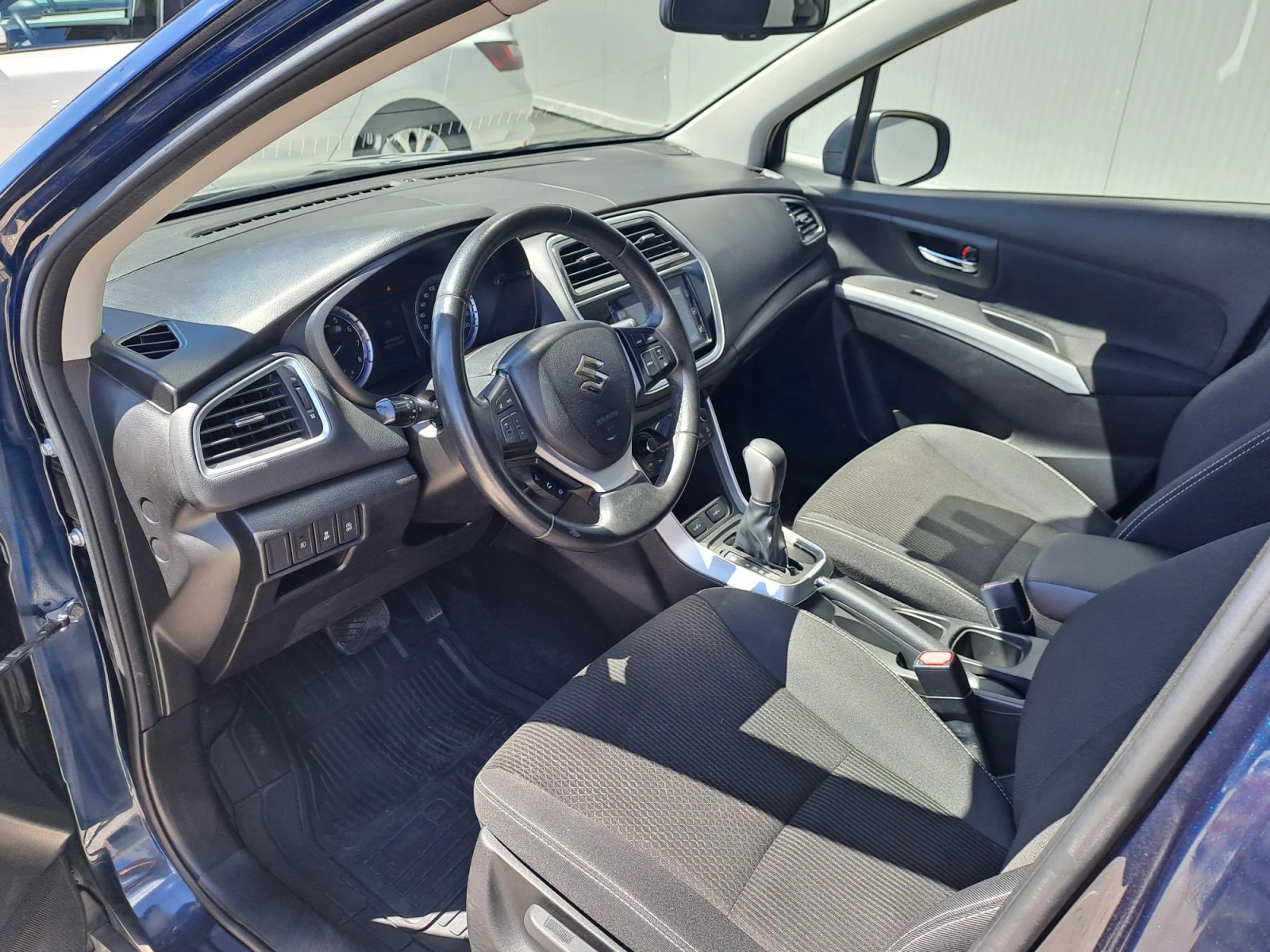 Suzuki SX4 S-Cross 1.4 GL+ Booster jet 2WD AUTOMATIC 6 A/T, снимка 9 - Автомобили и джипове - 55688924