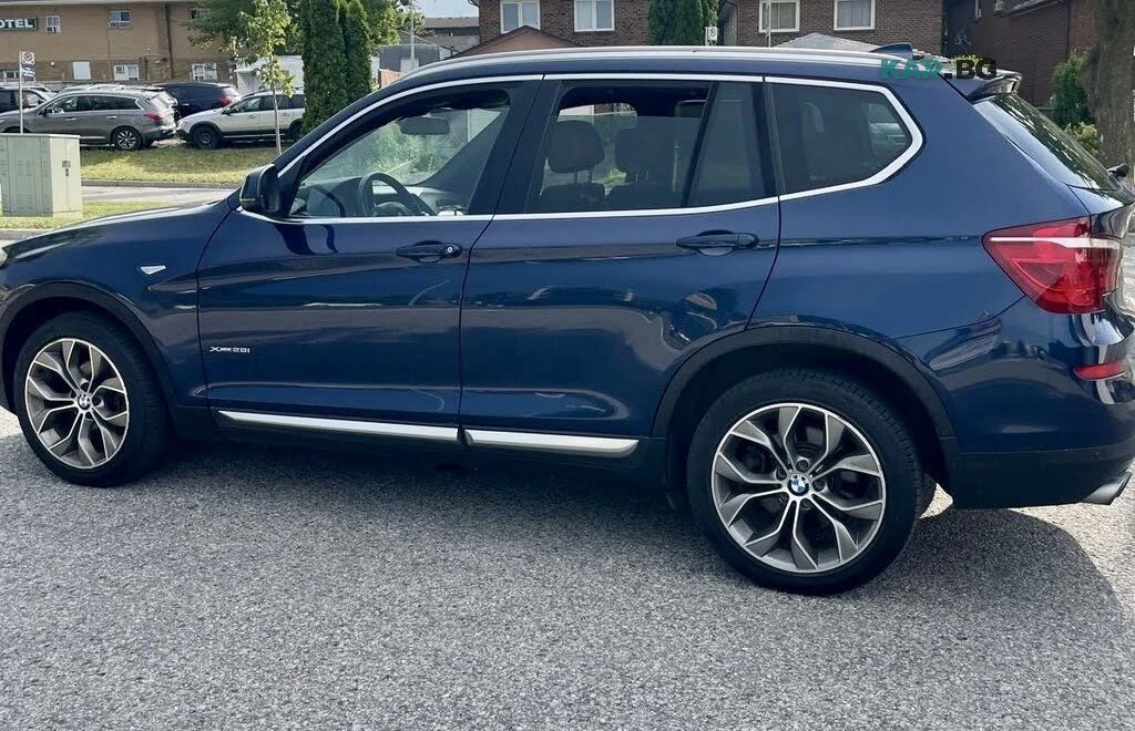 BMW X3 xDrive28i * Pano * АвтоКредит * (ЦЕНА ДО БГ), снимка 2 - Автомобили и джипове - 55838336