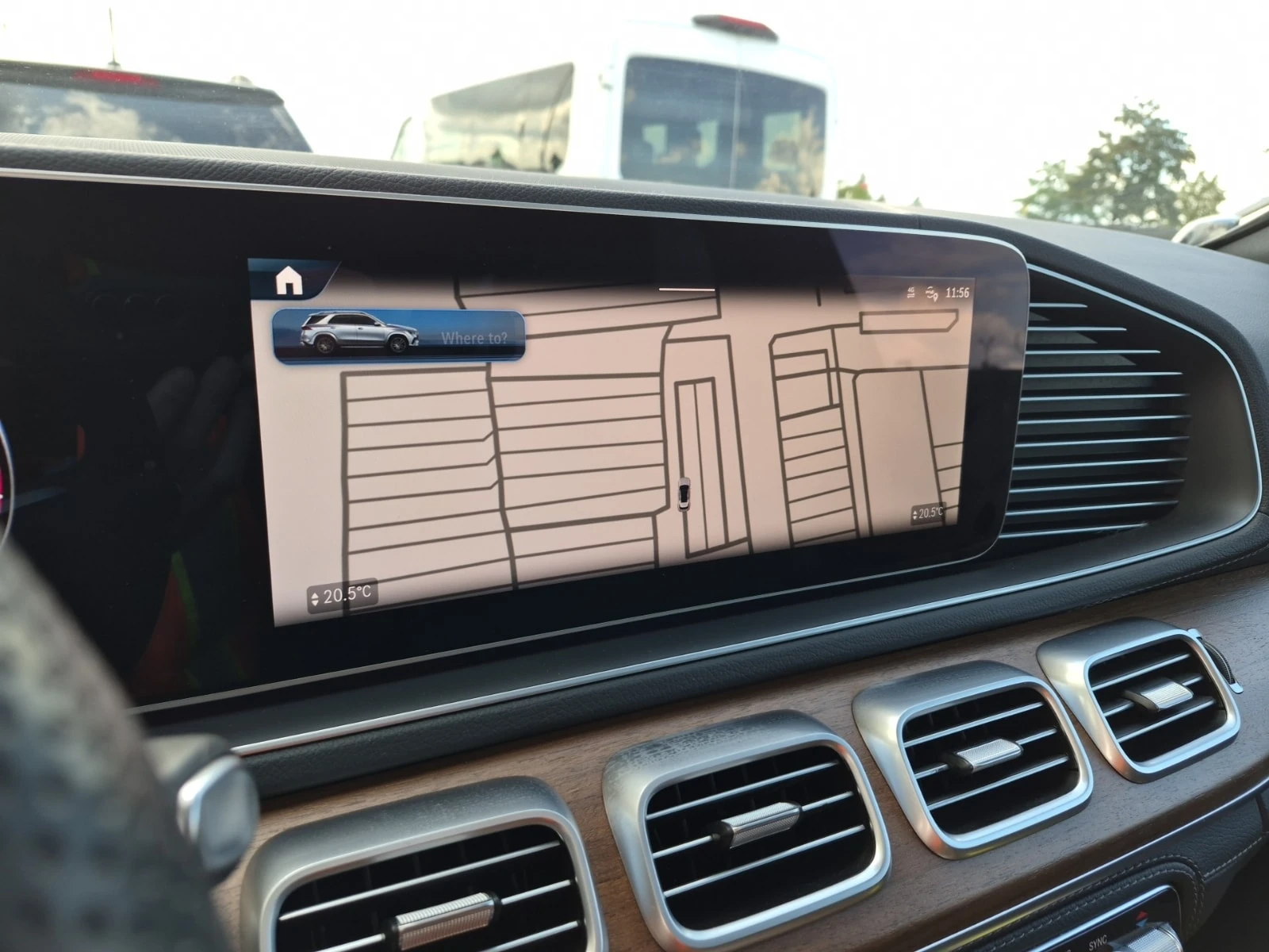 Mercedes-Benz GLE 450  DISTRONIC / 360 / MEMORY / BURMESTER , снимка 11 - Автомобили и джипове - 56023327