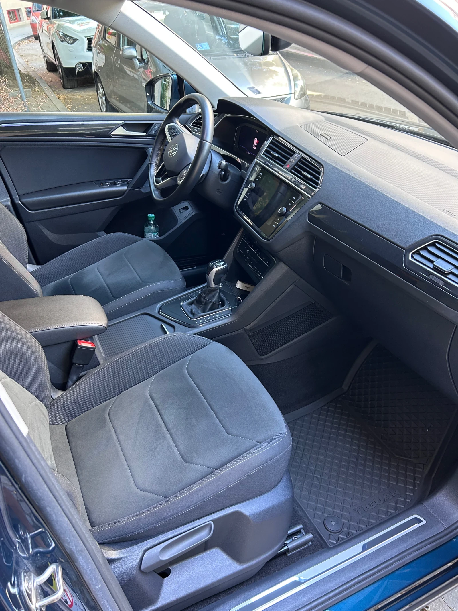 VW Tiguan 1.5 TSI в ГАРАНЦИЯ, снимка 7 - Автомобили и джипове - 56105210