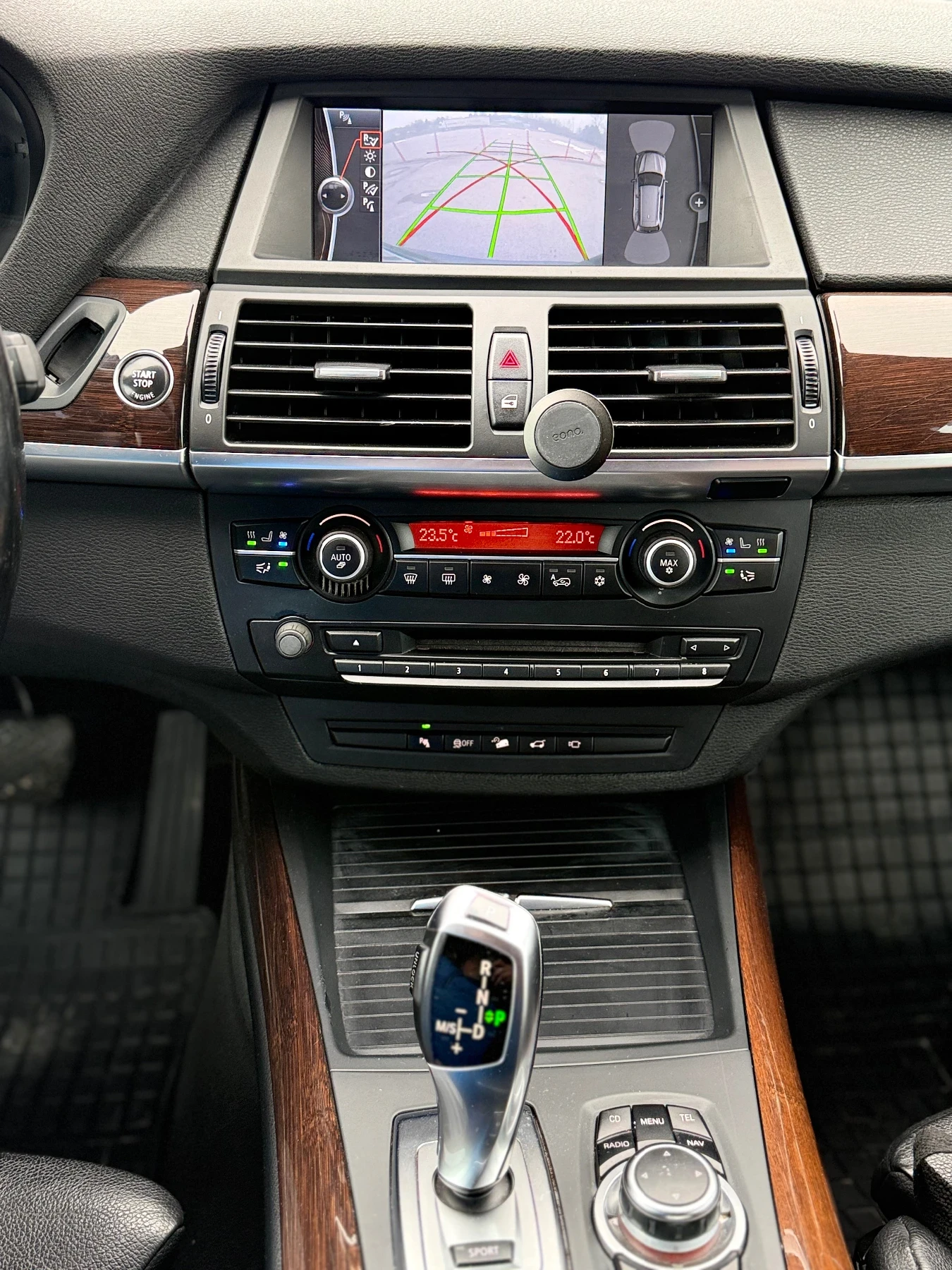BMW X5 xDrive40d, снимка 14 - Автомобили и джипове - 56159361