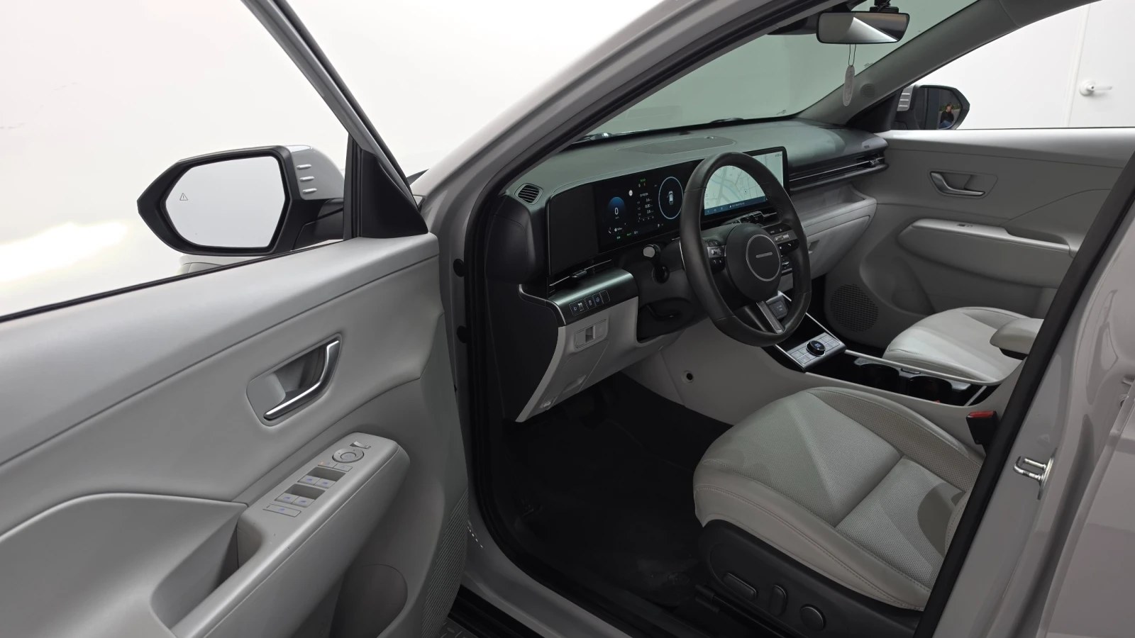 Hyundai Kona SX2* SMARTSENSE* 360* ОБДУХВАНЕ* ПОДГРЕВИ* , снимка 5 - Автомобили и джипове - 56317992