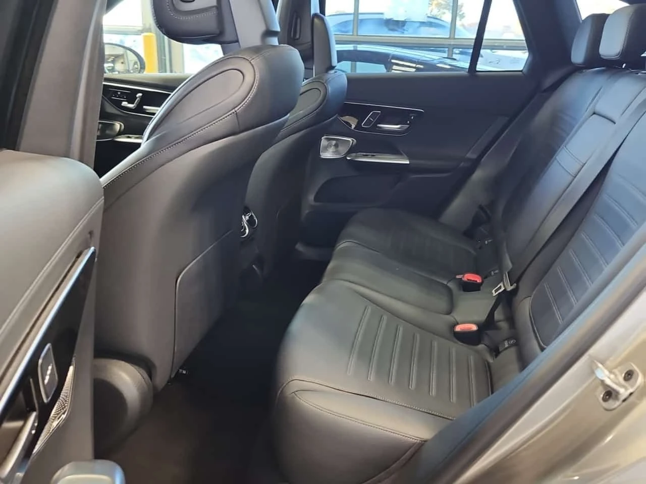 Mercedes-Benz GLC * 4matic Suv 300 * CARFAX *  | Mobile.bg � ����������� 12