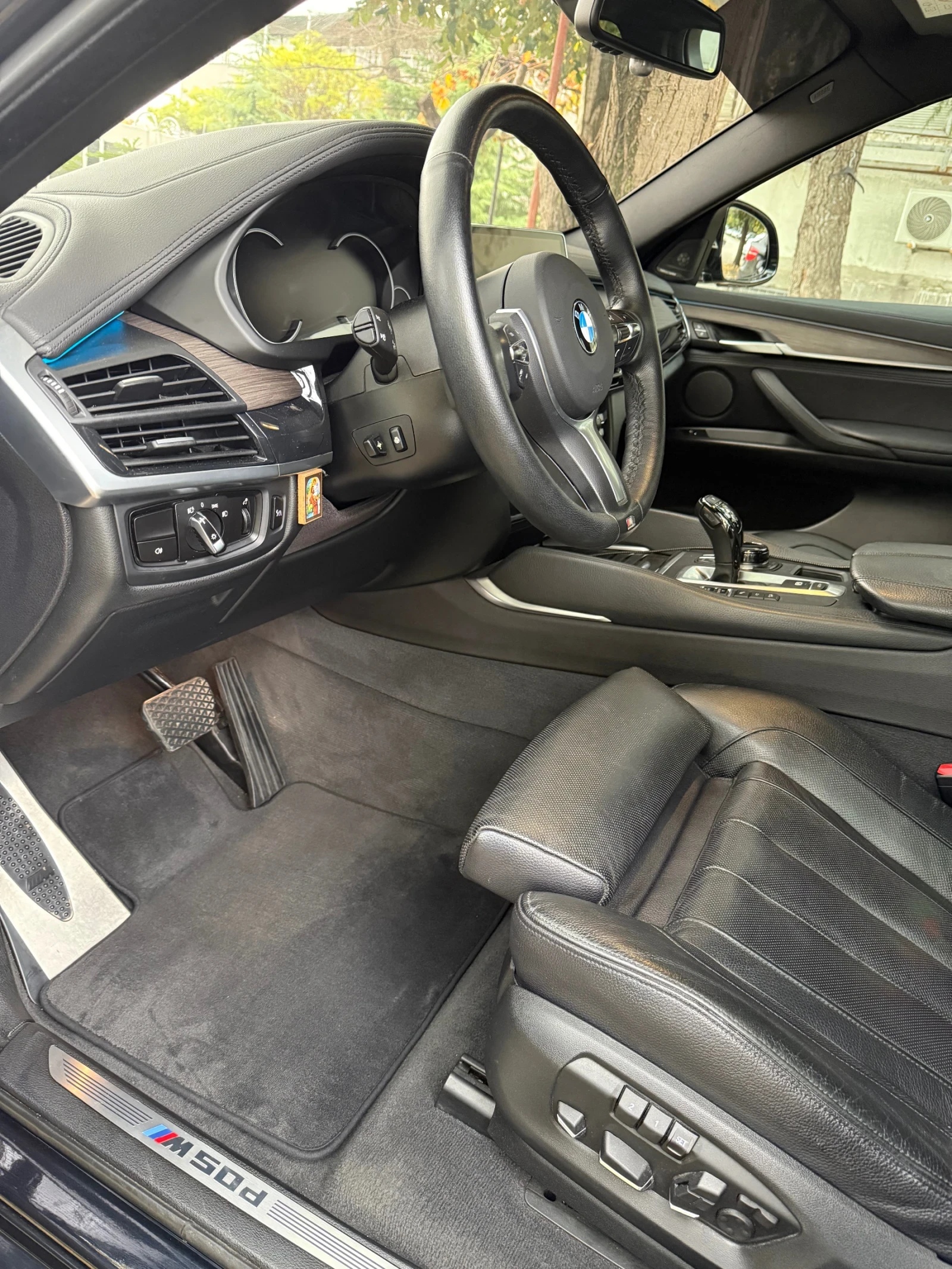 BMW X6 M50d, снимка 10 - Автомобили и джипове - 56699973