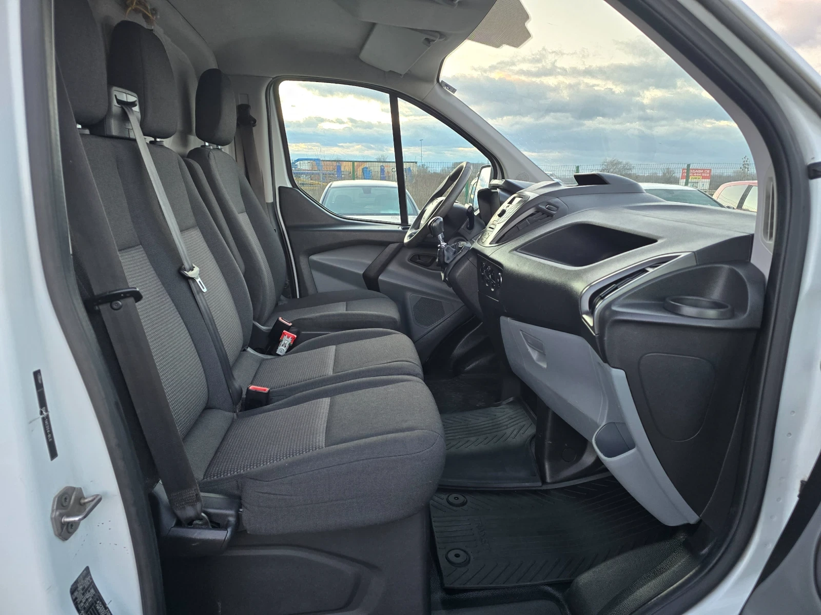 Ford Transit 2.2TDCI 101�� L1H1 191000��. | Mobile.bg � ����������� 12