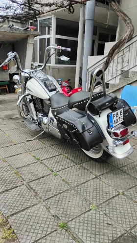 Suzuki Intruder, снимка 1