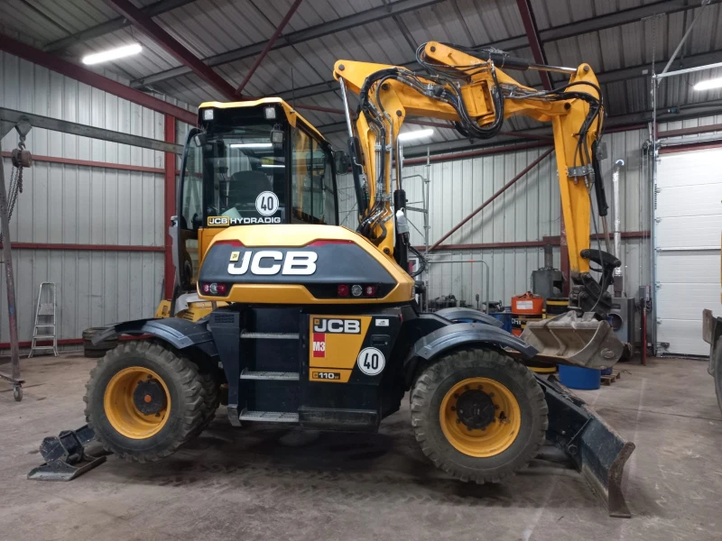 Багер JCB HYDRADIG 110W ЛИЗИНГ, снимка 1 - Индустриална техника - 48118649