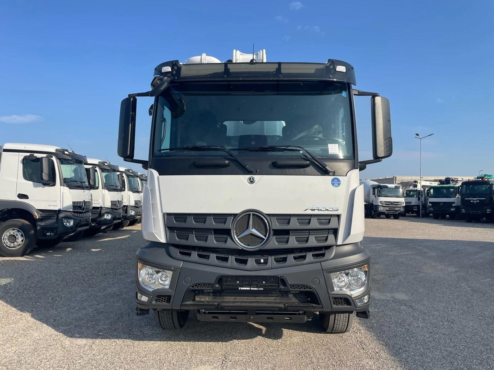 Бетон помпа Mercedes-Benz AROCS 3246 SCHWING S43SX - изображение 2