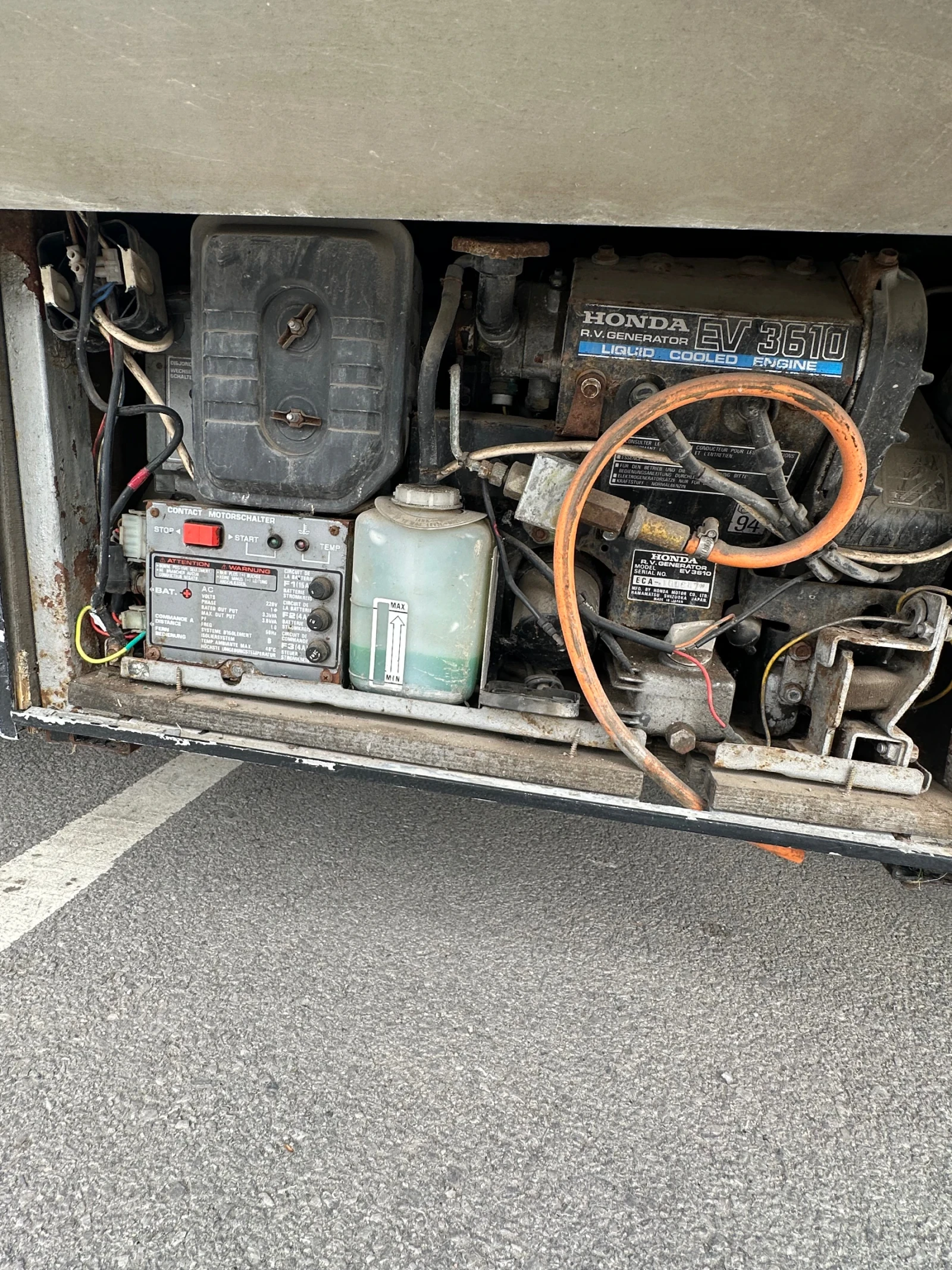 Кемпер Mercedes-Benz Niesmann- Clou, снимка 14 - Каравани и кемпери - 53987410