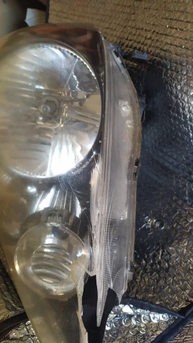 Фарове за Хонда Джаз 2007, снимка 3 - Части - 52912664