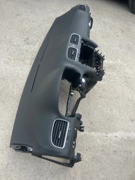 Арматурно табло за Volkswagen Golf 6 (2008-2014), снимка 3 - Части - 53470193