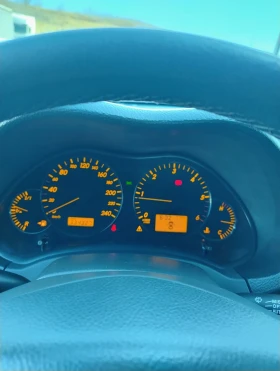 Toyota Avensis T25, снимка 12