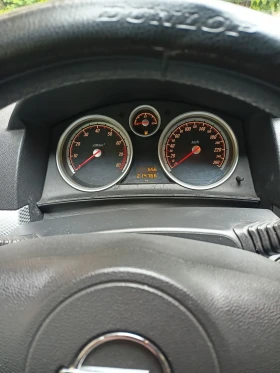 Opel Astra H, снимка 4
