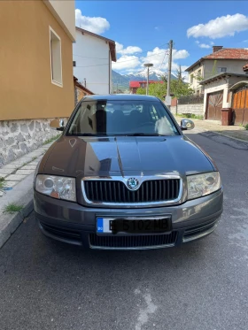 Skoda Superb 2.0 TDI - 2990 € / 5847.93 лв. - 13802654 2