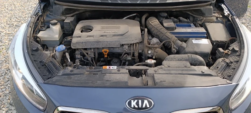 Kia Ceed 1.4CRDI/90KC, снимка 12 - Автомобили и джипове - 48151536