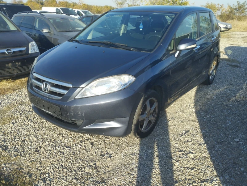 Honda Fr-v 2.0, снимка 12 - Автомобили и джипове - 48164539