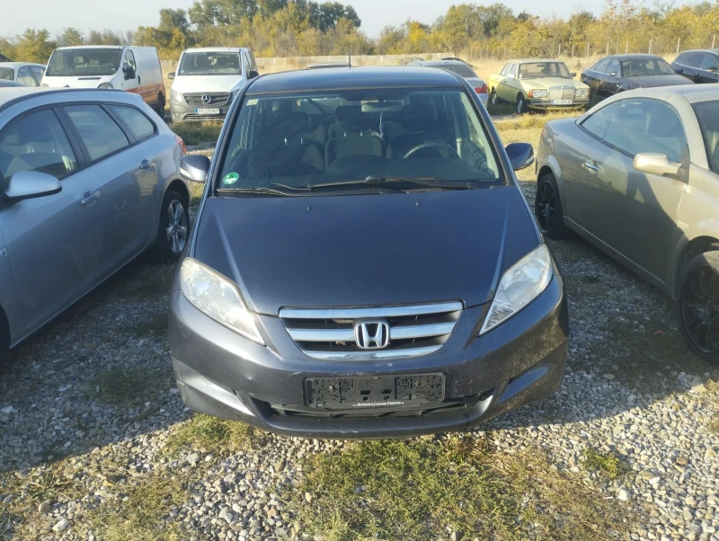 Honda Fr-v 2.0, снимка 2 - Автомобили и джипове - 48164539